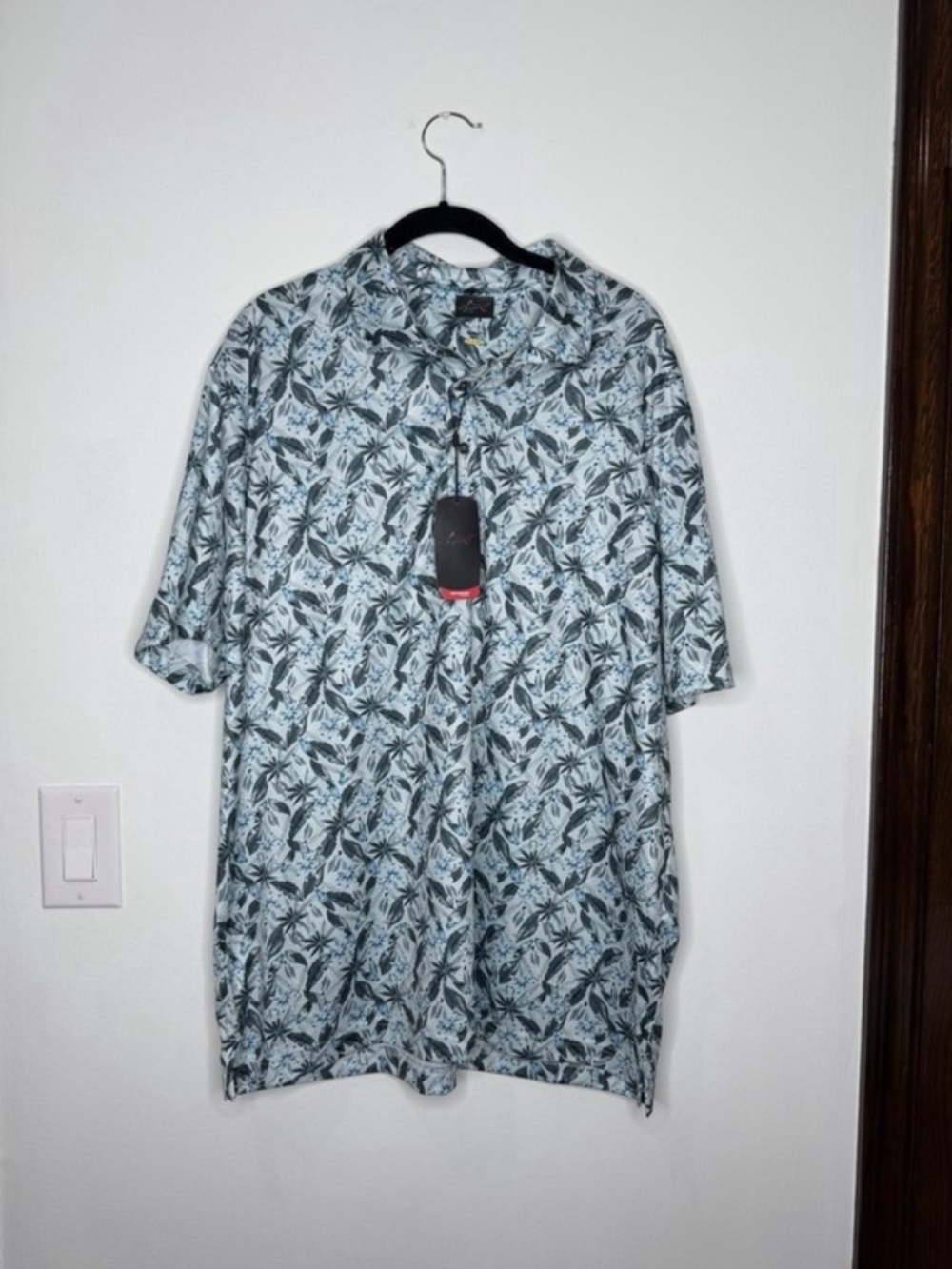 Greg Norman Play Dry Men's Polo Short Sleeve Shirt Golf Blue Floral Sz XL NEW